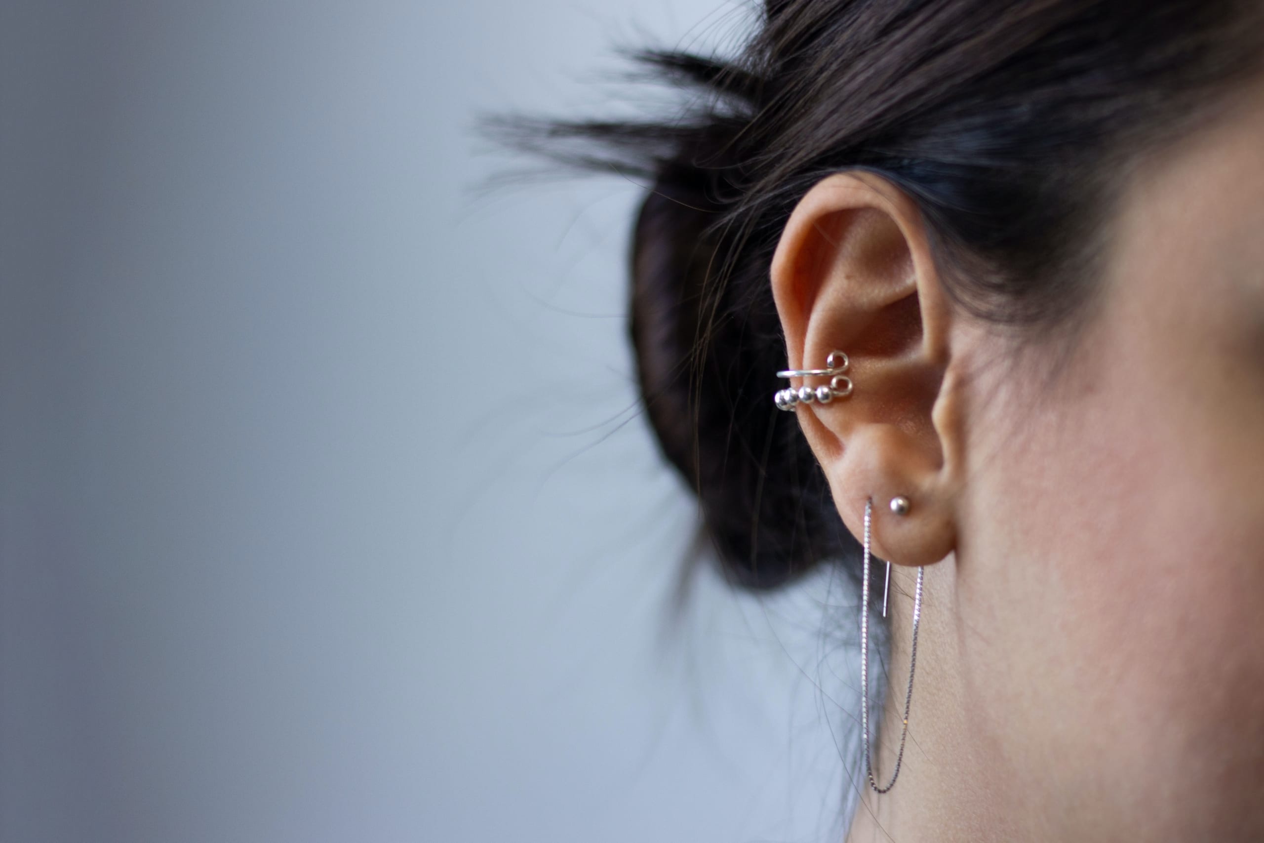 Fashionable Earrings of 2023: Ear Cuff Silver Steals the Show